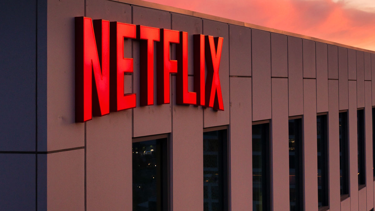 Netflix faces subscriber loss and contemplates crackdown on password sharing to boost revenue