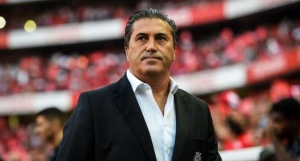 Nigeria engages in contract negotiations with coach Peseiro