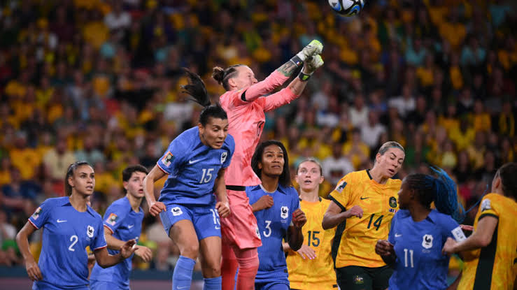 Australia advances to women's world cup semifinals with penalty shoot out win over France