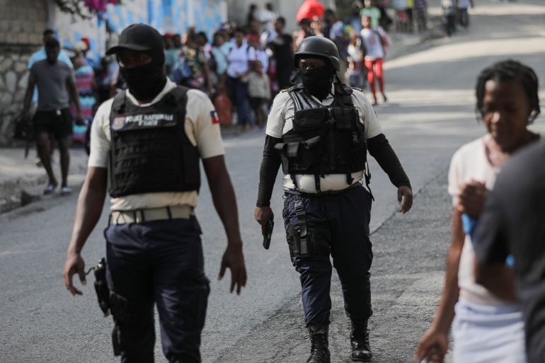 Kenyan court temporarily halts deployment of police to Haiti