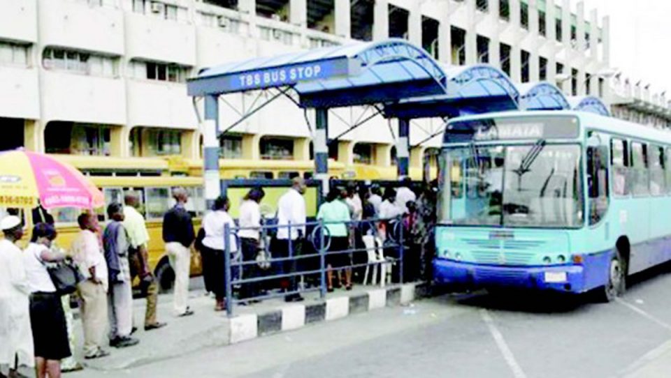 BRT commuters express frustration over bus shortage and lengthy queues