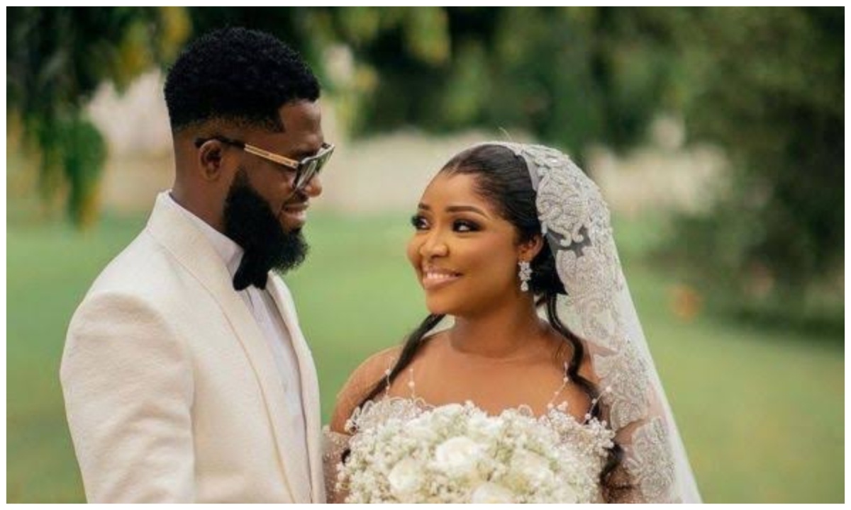Ekene Umenwa's husband responds to controversial wedding video with Moses Bliss